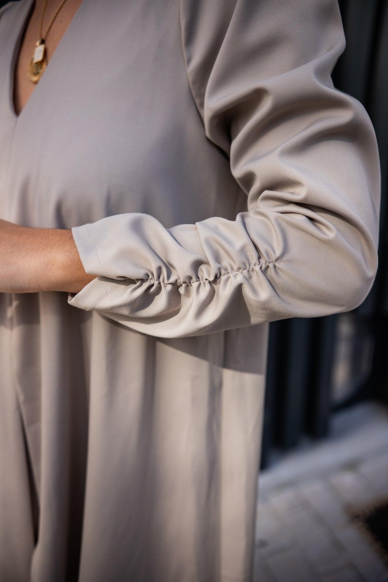 Carmo Dress - Taupe - Fluffy Feet