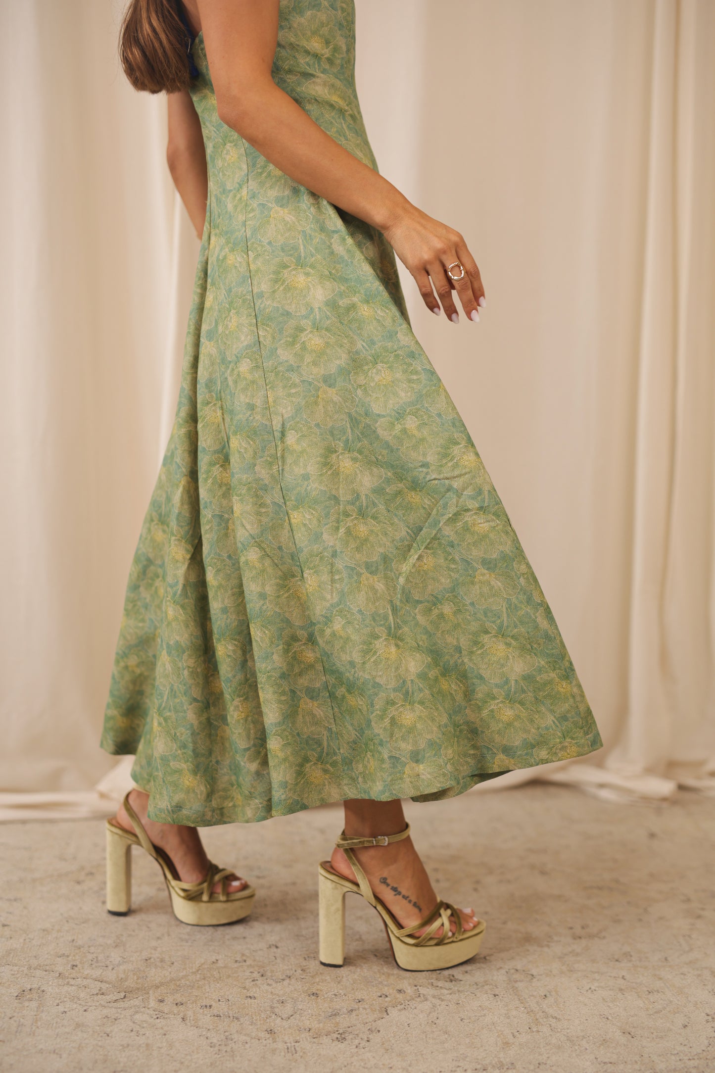 Donna Dress Gardenia