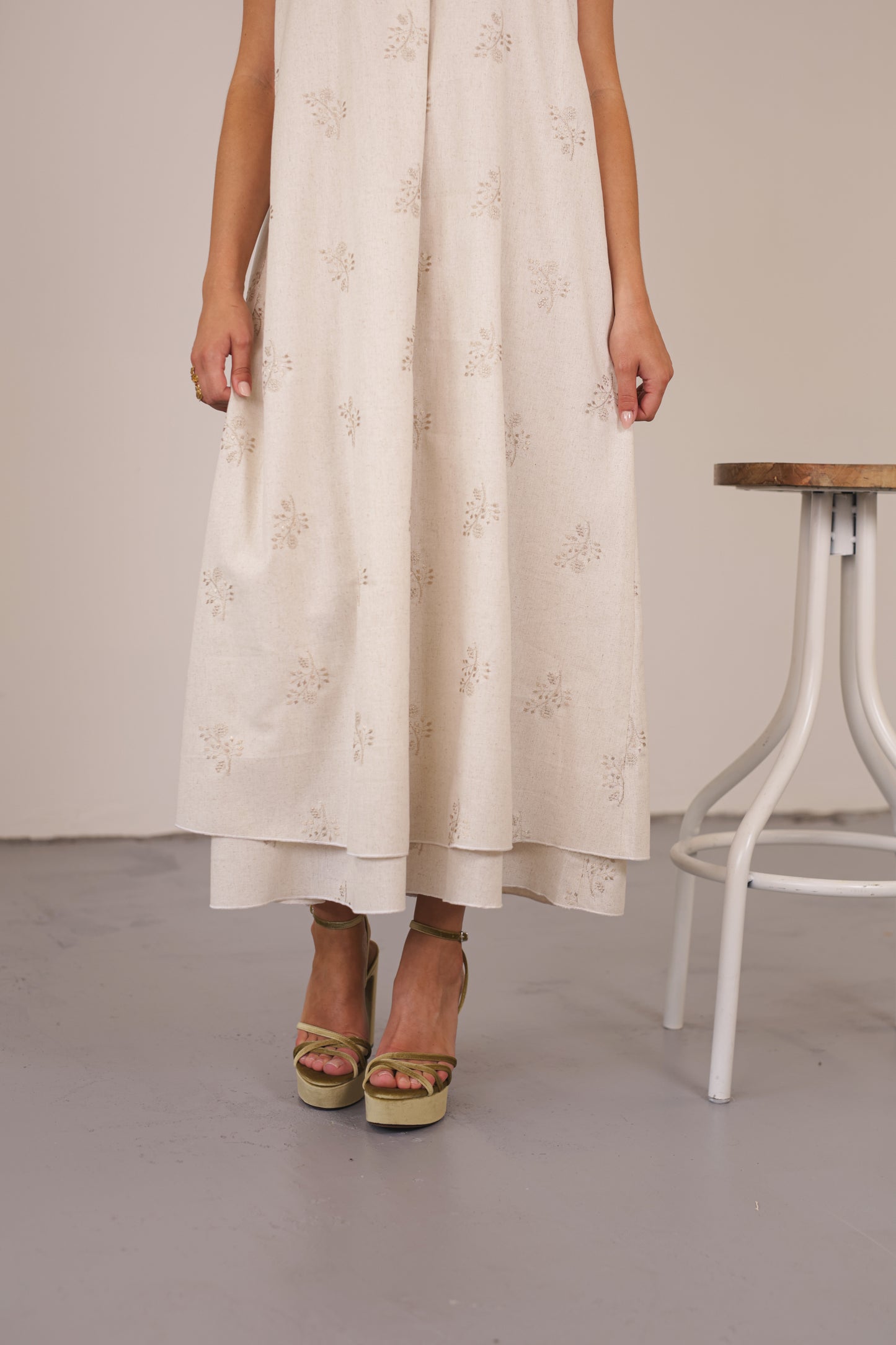 Liry Long Dress Natural Embroidery Linen