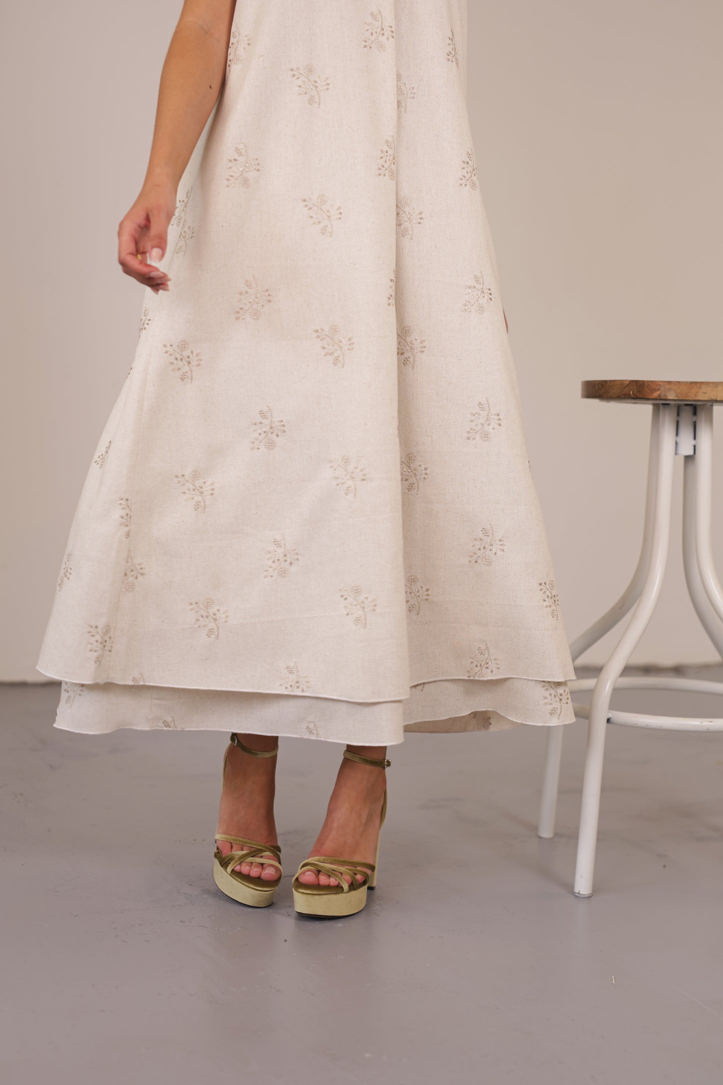 Liry Long Dress Natural Embroidery Linen